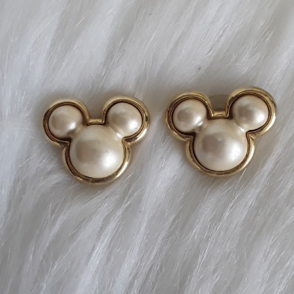Disney Jewelry - BEAUTIFUL VINTAGE 80' MICKEY MOUSE PEARL EARRINGS